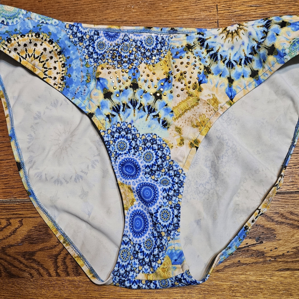 VENUS Blue and Gold Patterned Bikini Bottoms